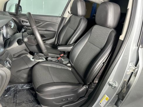 Used 2015 Buick Encore AWD image 23