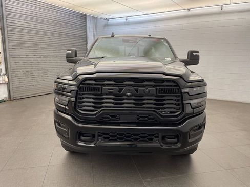 New 2026 RAM 2500 Big Horn AWD/4WD image 9