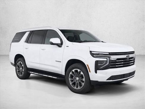 Used 2025 Chevrolet Tahoe LT w/ Comfort Package RWD image 3