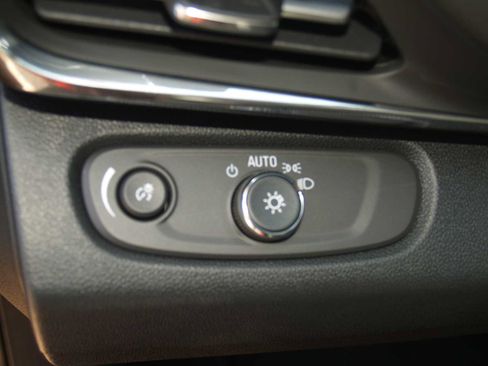 New 2026 Buick Envista Preferred w/ Advanced Safety Package image 23