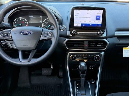 Used 2021 Ford EcoSport SE image 9