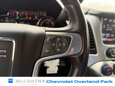 Used 2016 GMC Yukon SLT w/ Premium Edition AWD/4WD image 10