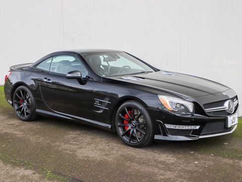Used 2014 Mercedes-Benz SL 63 AMG image 33