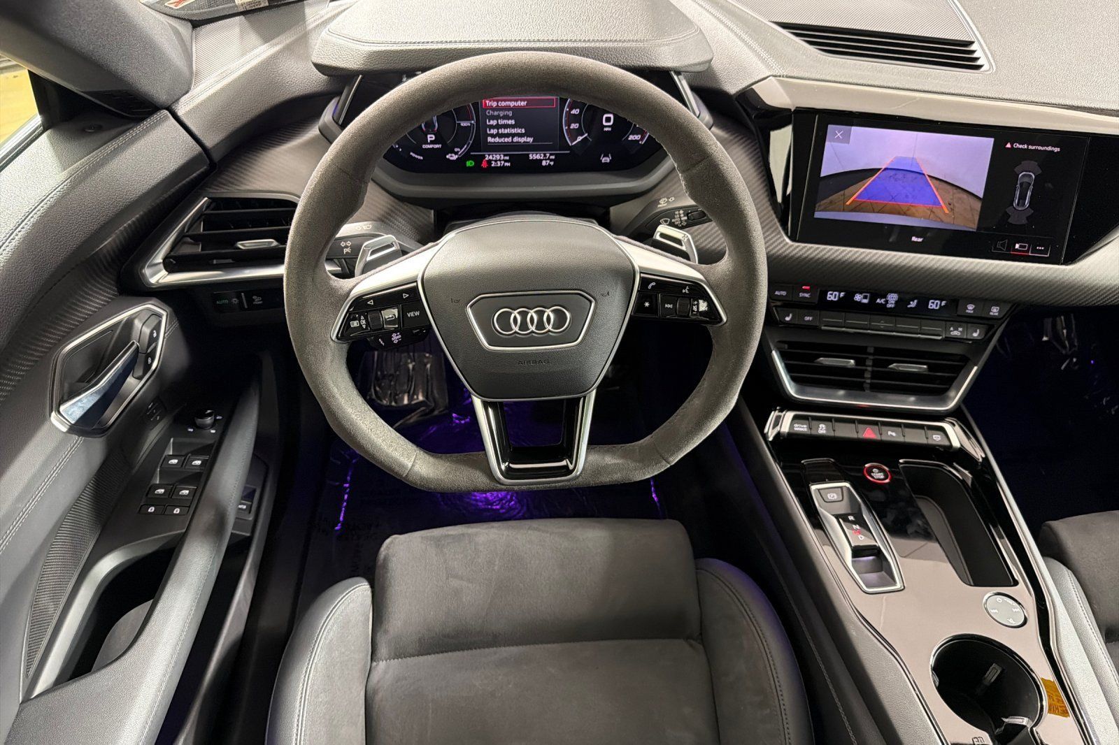 Used 2024 Audi e-tron GT Premium Plus AWD/4WD image 13