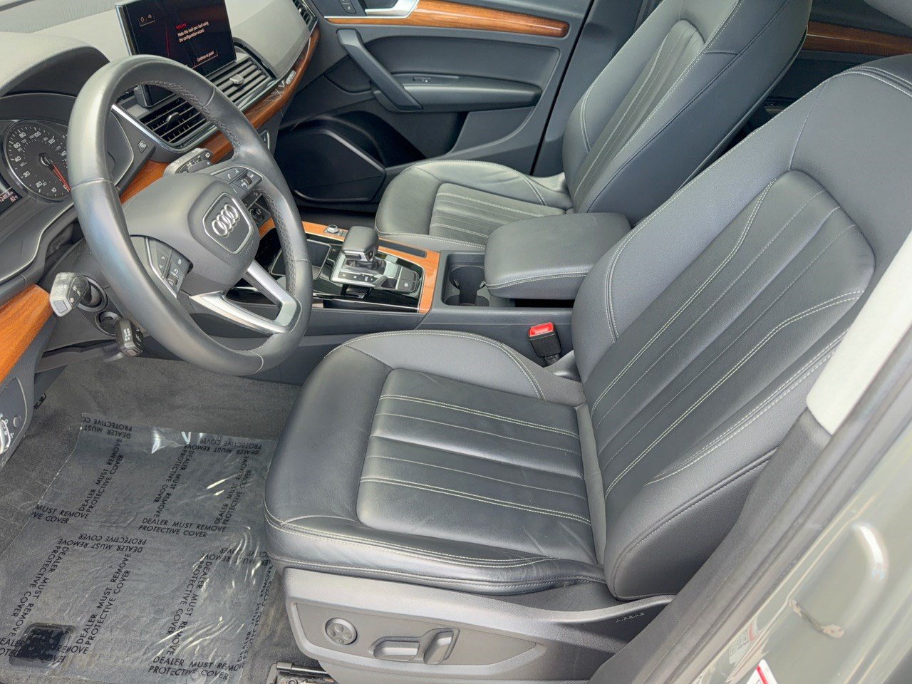 Used 2023 Audi Q5 2.0T Premium w/ Convenience Package AWD/4WD image 5