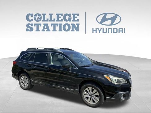 Used 2015 Subaru Outback 2.5i Premium AWD/4WD image 5