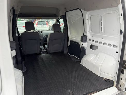 Used 2010 Ford Transit Connect XL FWD image 16