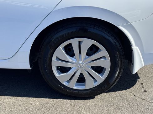 Used 2024 Nissan Versa S image 37