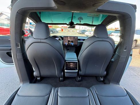 Used 2023 Tesla Model X image 24