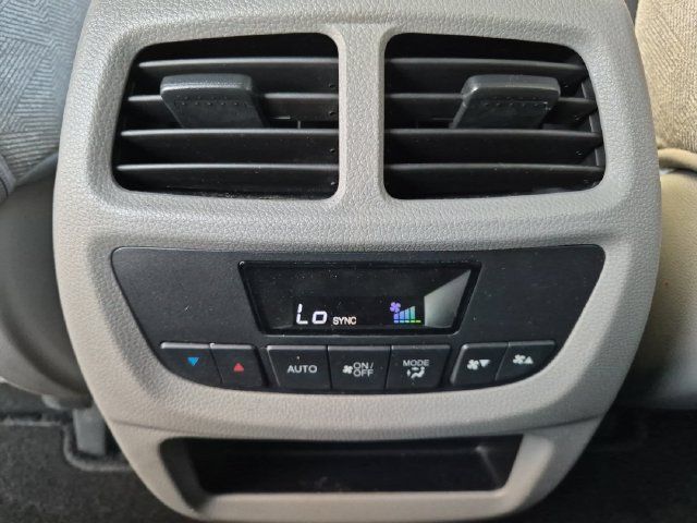 Used 2020 Honda Pilot EX image 16