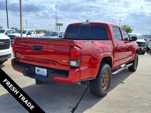 Used 2023 Toyota Tacoma SR AWD/4WD image 2