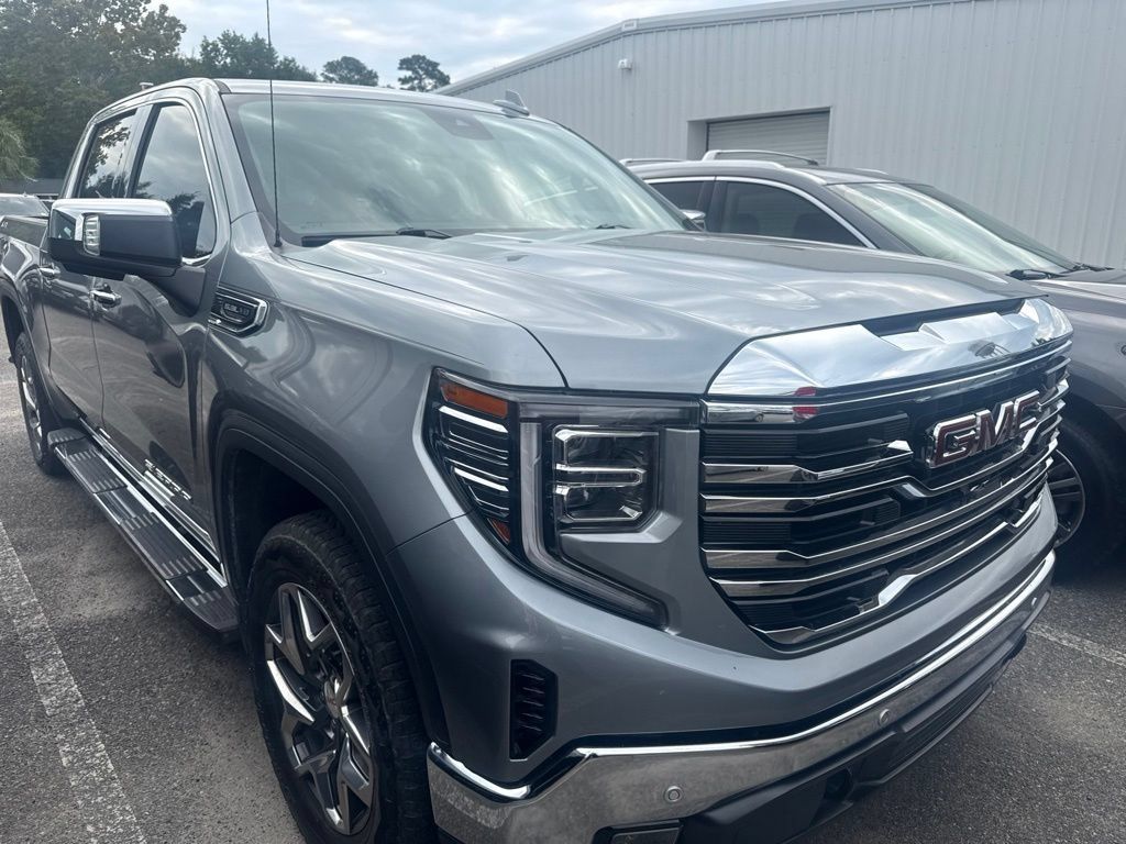 Used 2024 GMC Sierra 1500 SLT w/ SLT Premium Plus Package AWD/4WD image 1