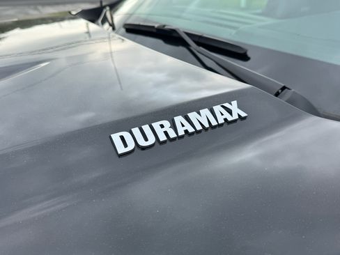 Used 2023 Chevrolet Silverado 1500 LTZ image 15