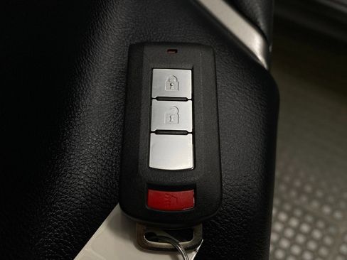 Used 2024 Mitsubishi Outlander Sport AWD image 29