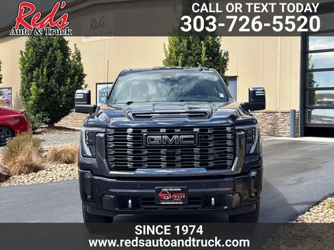 Used 2024 GMC Sierra 2500 Denali Ultimate w/ Max Trailering Package AWD/4WD image 3