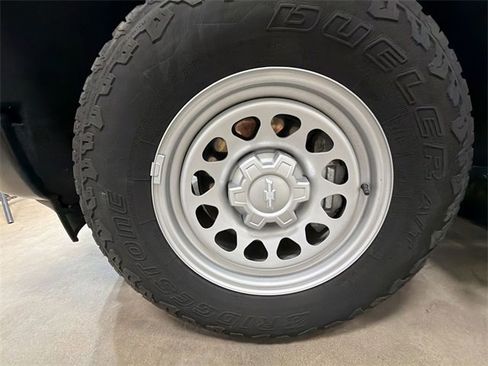 Used 2022 Chevrolet Silverado 1500 W/T w/ WT Value Package image 57