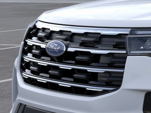 New 2026 Ford Explorer Active w/ Active Comfort Package AWD/4WD image 17