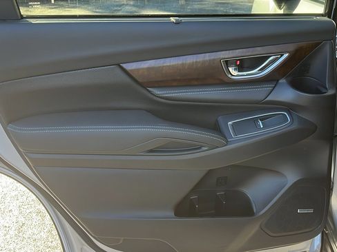 Certified 2025 Subaru Ascent Touring image 16