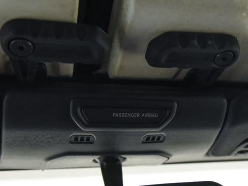 Used 2022 Jeep Gladiator Sport AWD/4WD image 30