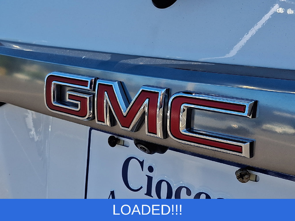 Used 2022 GMC Acadia AT4 w/ Technology Package AWD/4WD image 34