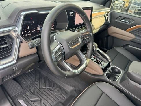 Certified 2025 GMC Canyon Denali w/ LPO, Denali Black Edition AWD/4WD image 12