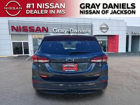 Used 2022 Chevrolet Equinox RS w/ LPO, Floor Liner Package AWD/4WD image 6