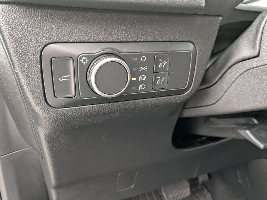 Used 2022 Ford Escape SE w/ Convenience Package AWD/4WD image 16