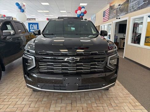 New 2026 Chevrolet Tahoe High Country w/ Sun And Tow Package AWD/4WD image 2