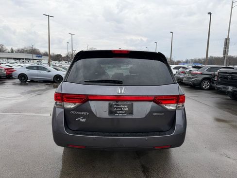 Used 2016 Honda Odyssey Touring image 4