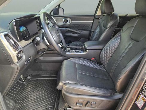 Used 2023 Kia Sorento SX Prestige AWD/4WD image 22