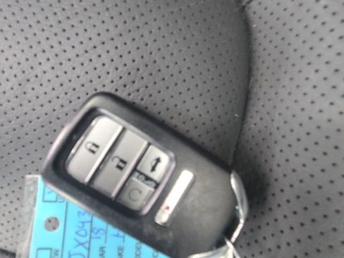 Certified 2018 Honda Civic EX-L image 32