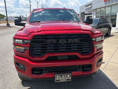 Used 2026 RAM 2500 Big Horn AWD/4WD image 2