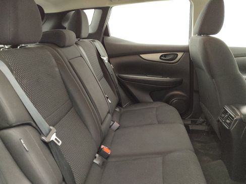 Used 2021 Nissan Rogue Sport S FWD image 19