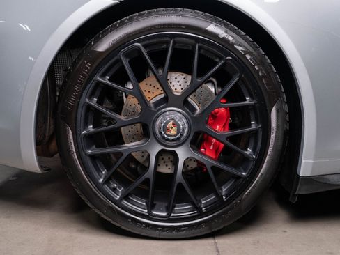 Used 2015 Porsche 911 Carrera GTS RWD image 30