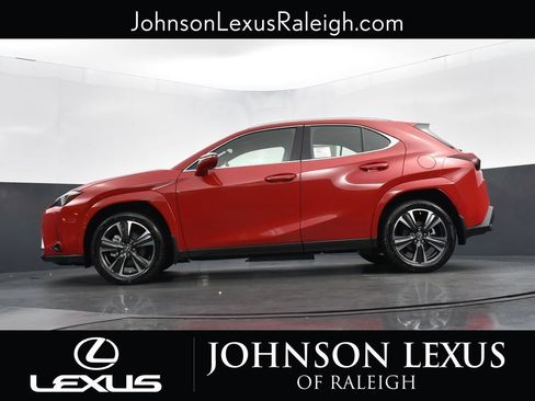 Used 2025 Lexus UX 300h FWD w/ Accessory Package (Z1) image 22
