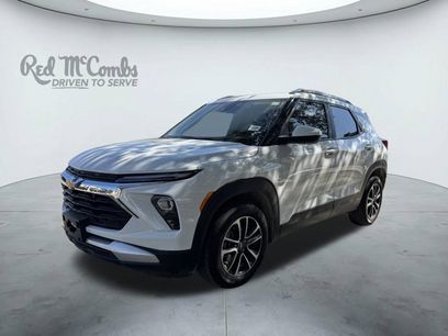Used 2025 Chevrolet TrailBlazer LT w/ Convenience Package