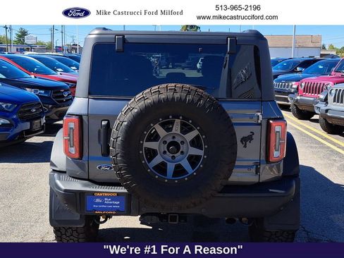 Certified 2023 Ford Bronco Badlands w/ Sasquatch Package image 4