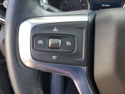 Used 2019 Chevrolet Blazer LT image 16