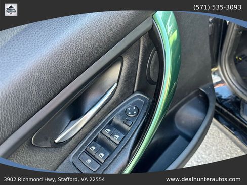 Used 2015 BMW 320i xDrive Sedan AWD/4WD image 21