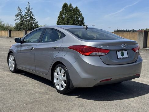 Used 2012 Hyundai Elantra Limited w/ Technology Pkg 5 FWD image 3