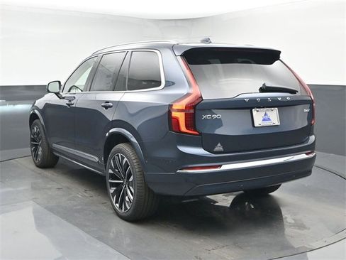 New 2026 Volvo XC90 B6 Ultra image 6
