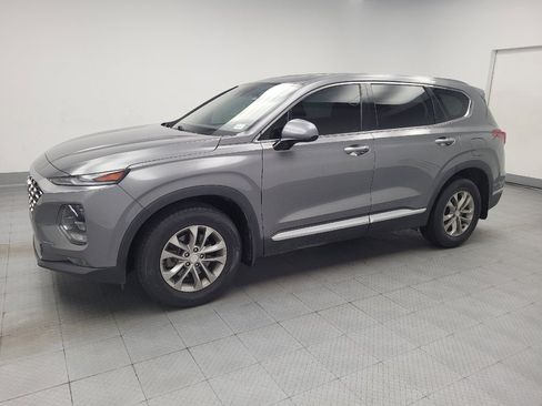 Used 2019 Hyundai Santa Fe SEL FWD image 2