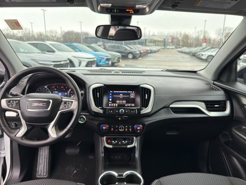Used 2023 GMC Terrain SLE w/ Driver Convenience Package image 29