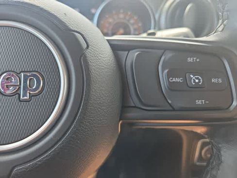 Used 2021 Jeep Wrangler Unlimited Sport AWD/4WD image 25