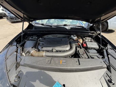 Used 2021 Buick Envision Essence w/ Sport Touring Package AWD/4WD image 27