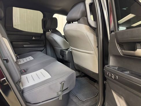 Used 2025 Toyota Tacoma TRD Off-Road image 23