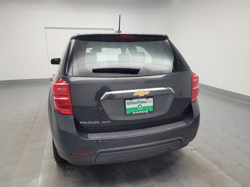 Used 2017 Chevrolet Equinox LS image 6