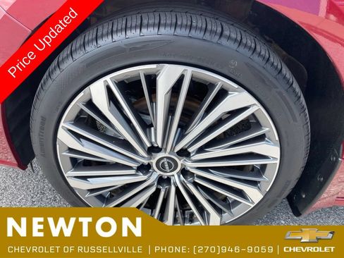 Used 2025 Nissan Altima 2.5 SL AWD/4WD image 46