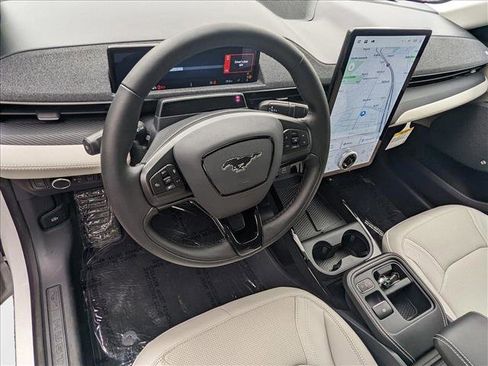 New 2025 Ford Mustang Mach-E Premium image 9