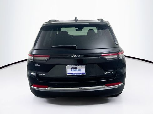Used 2023 Jeep Grand Cherokee Laredo w/ Luxury Tech Group I AWD/4WD image 6